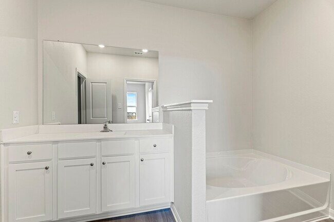 Building Photo - 8934 Ice Quartz Dr