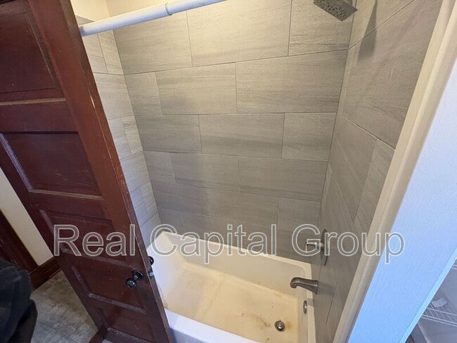 Building Photo - 69 Lexington Ave