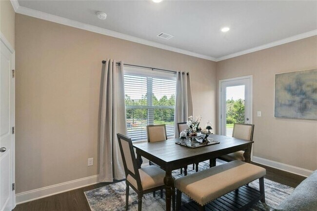 Building Photo - 600 Waterstone Dr