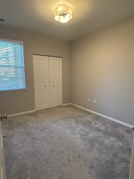 Building Photo - 2250 Aurora Dr