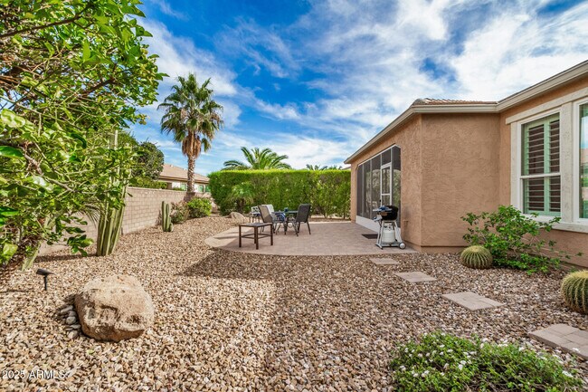 Building Photo - 856 E Harmony Wy