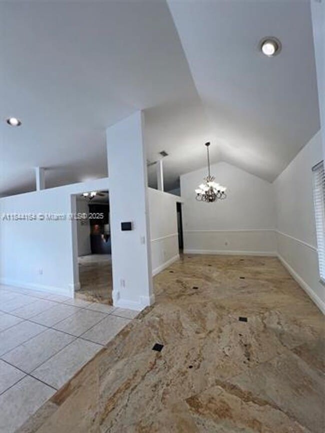 Building Photo - 10511 SW 145th Ct