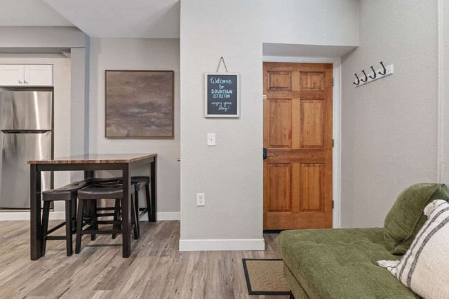 Building Photo - 2490 Main St