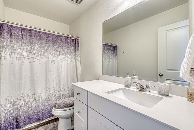 Building Photo - 707 Redfish Ln