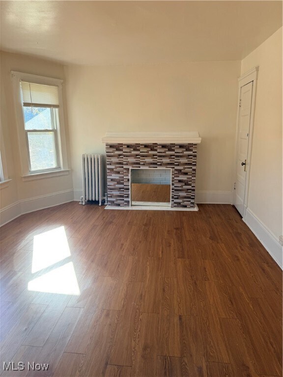 Building Photo - 1794 W 54th St