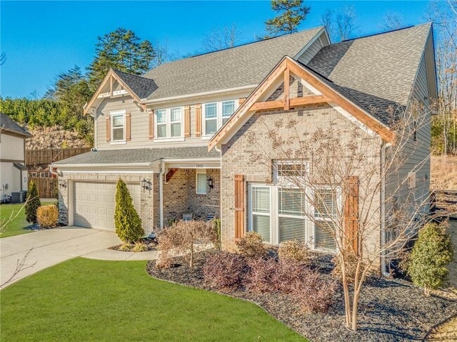 Building Photo - 1855 Kingsbury Dr