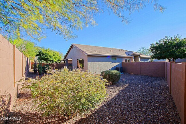 Building Photo - 40309 N La Cantera Ct