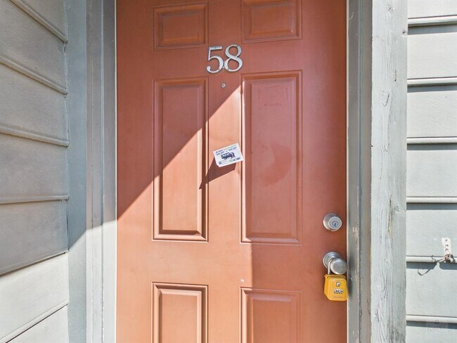 Building Photo - 2529 Rio Grande St