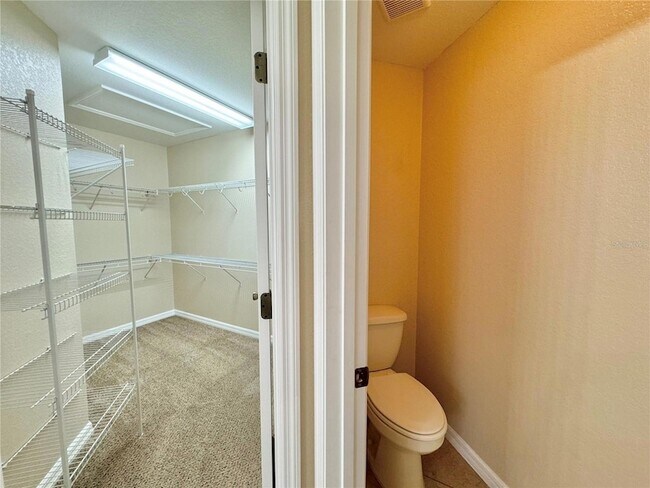 Building Photo - 140 Mandolin Dr