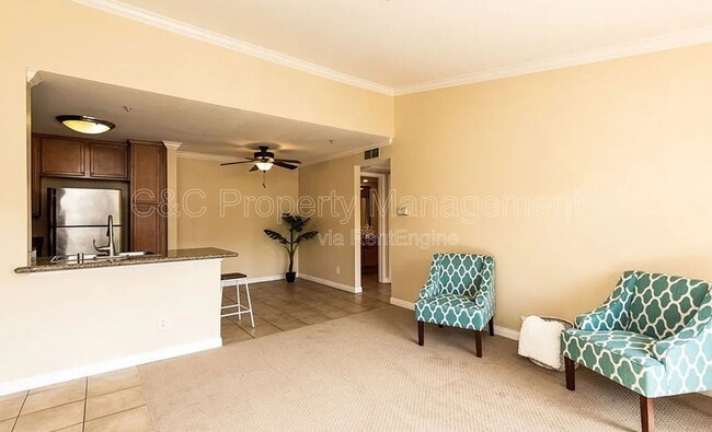 Building Photo - 1020 La Terraza Cir