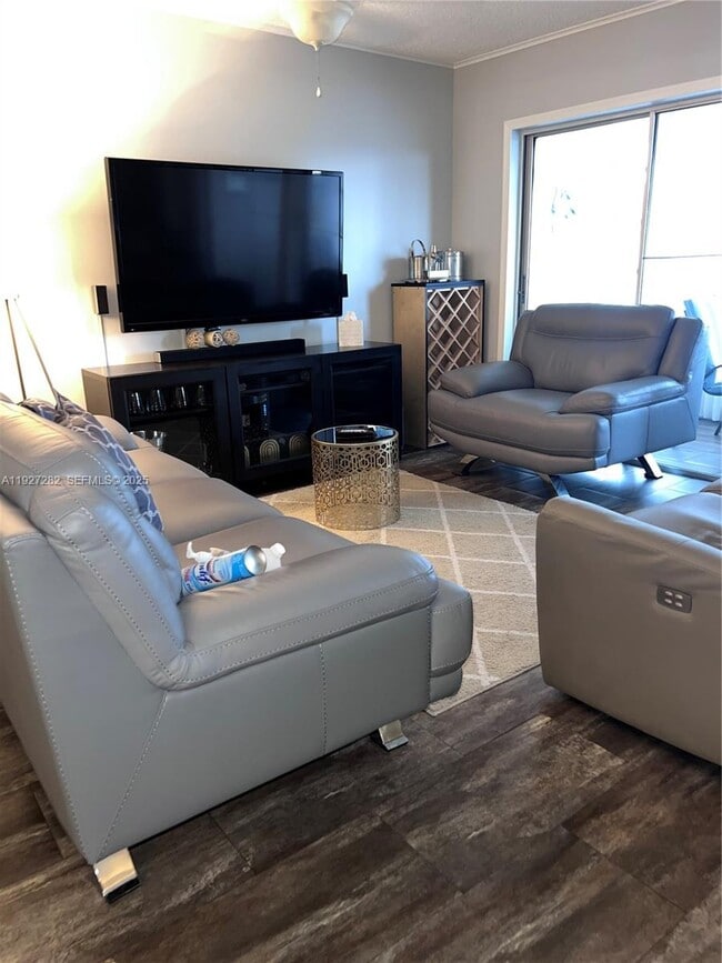 Building Photo - 4740 NW 21st St