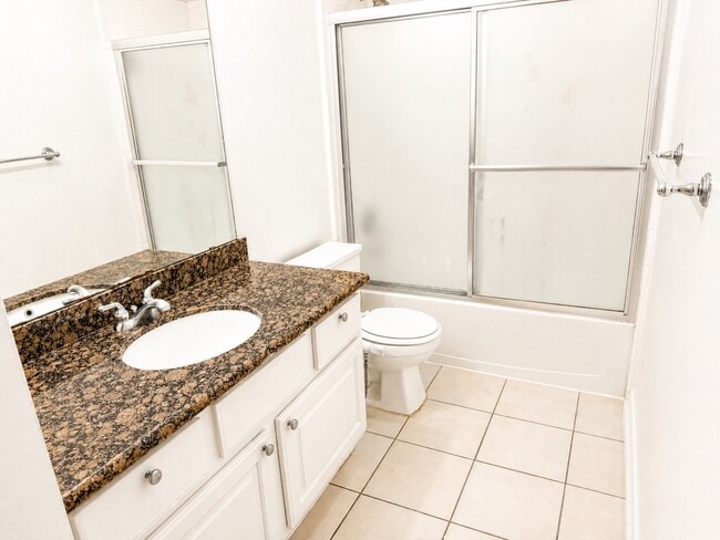 Building Photo - 5507 Cranston Ct