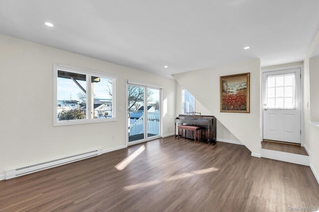 Building Photo - 26 Namkee Ln