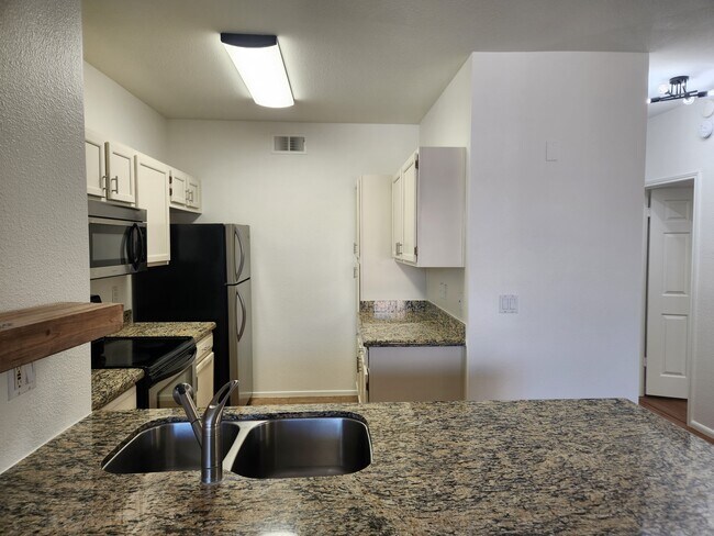 Building Photo - 7009 E Acoma Dr