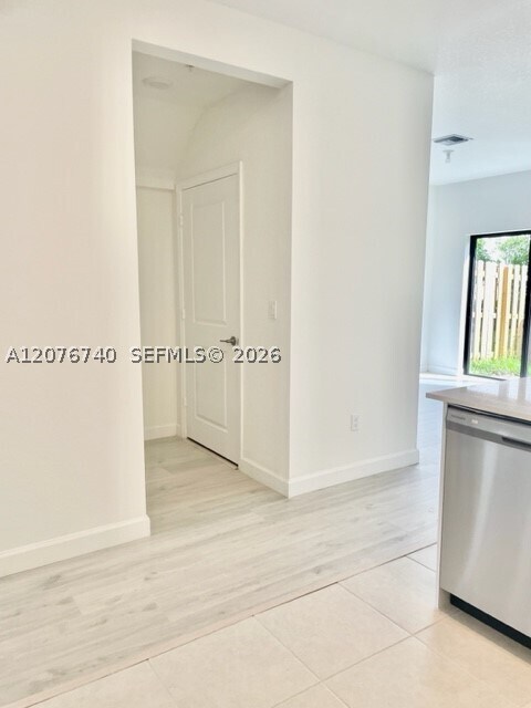 Building Photo - 269 SW 159th Ln