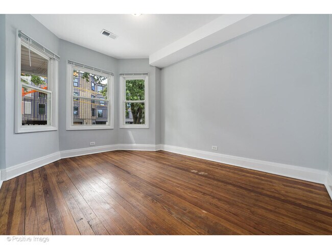 Building Photo - 3750 W Cortland St