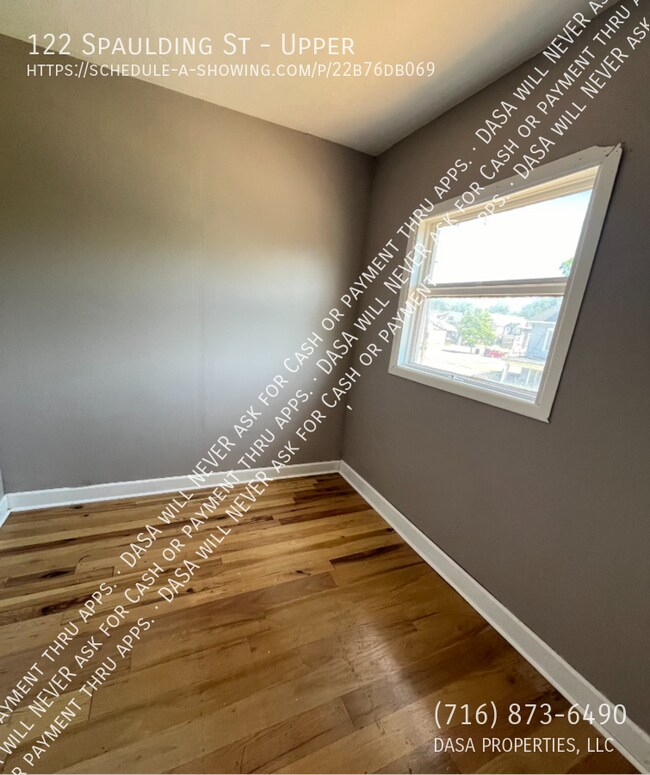 Building Photo - 122 Spaulding St