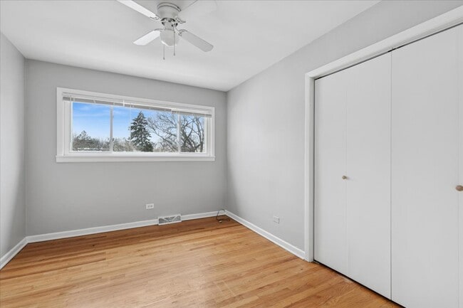 Building Photo - 1614 Main St