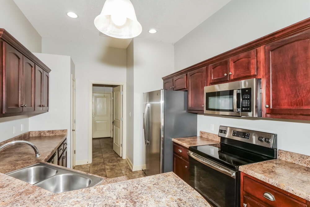 Building Photo - 3835 Farm Pond Cove W