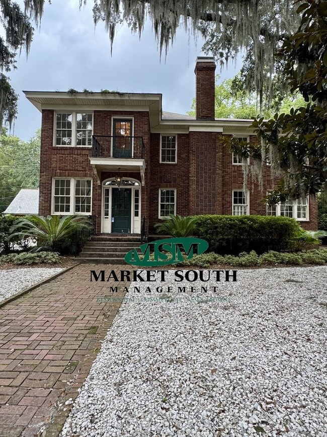ARDSLEY PARK GEM- AVAILABLE NOW! APPOINTM... - ARDSLEY PARK GEM- AVAILABLE NOW!  APPOINTM...