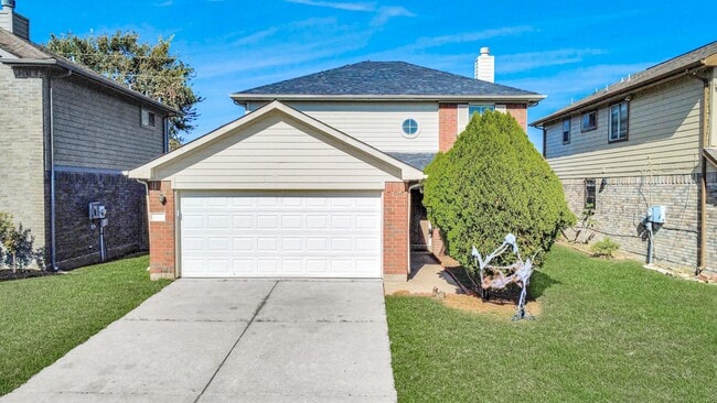 Primary Photo - 8914 Pecan Pl Dr