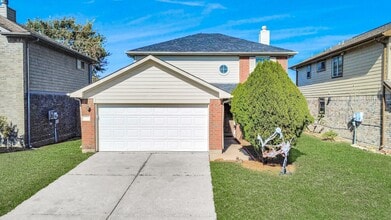 Building Photo - 8914 Pecan Pl Dr