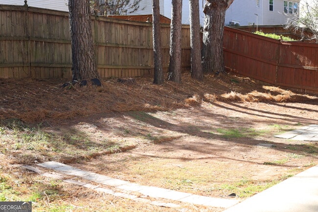 Building Photo - 200 Wellisford Ct