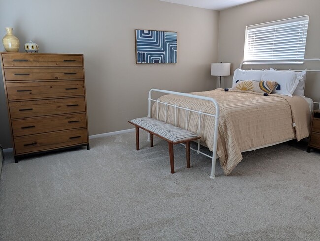 Building Photo - 14864 Channel Dr