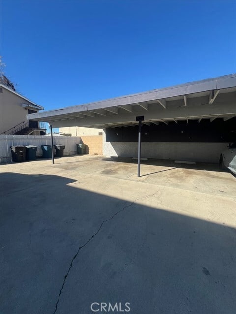 Building Photo - 9509 Los Angeles St