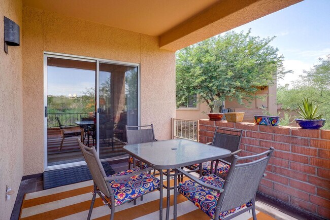 Building Photo - 1754 W Camino Estelar