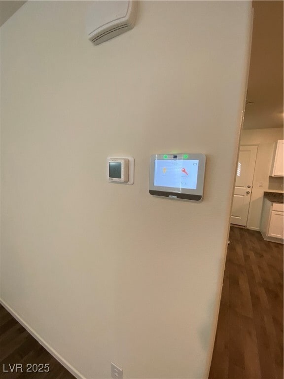 Building Photo - 345 Summer Sparrow Ave