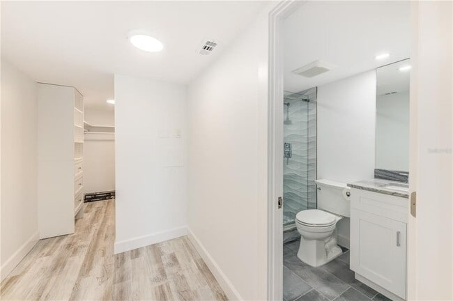 Building Photo - 400 64th Ave