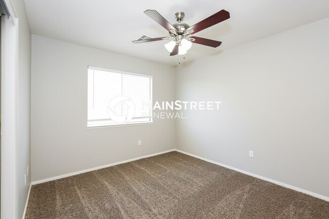 Building Photo - 3 Bedroom Pet-Friendly Home in Henderson, NV with Main Street Renewal