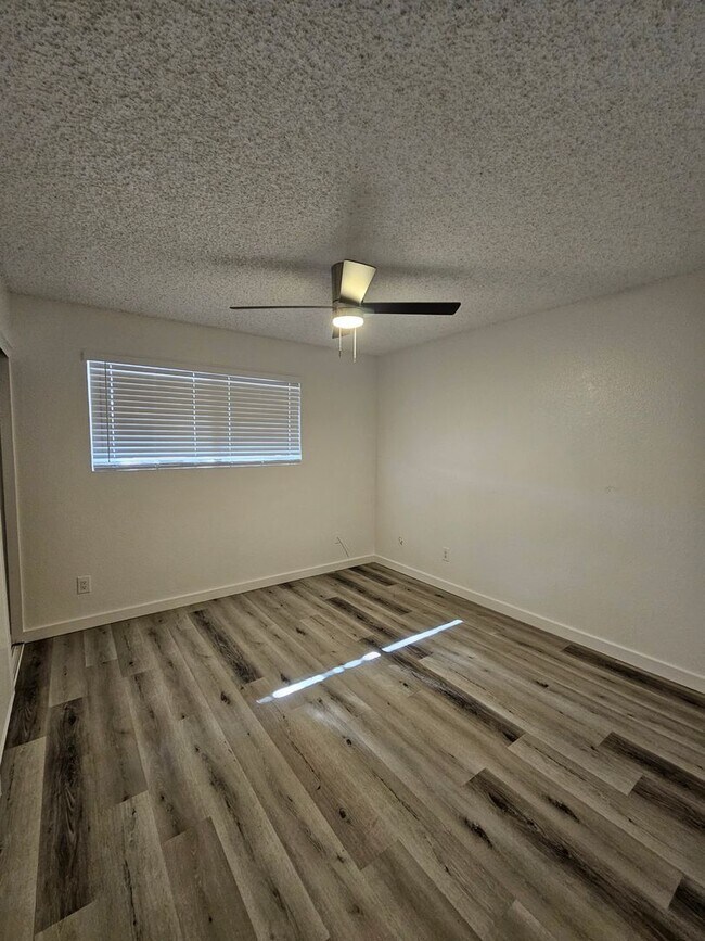 Building Photo - Updated 4BR Home | Pool + 2 Car Garage | Single Level