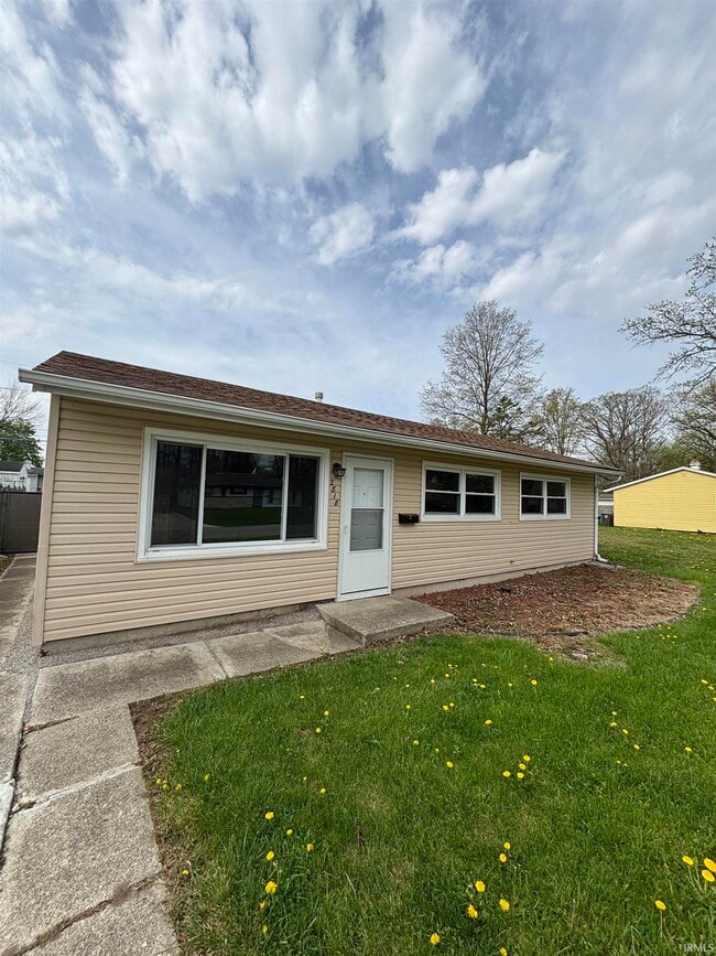 Primary Photo - 2818 Drexel Ave