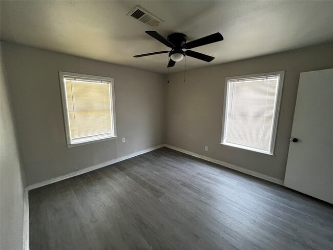 Building Photo - 5727 Doolittle Blvd