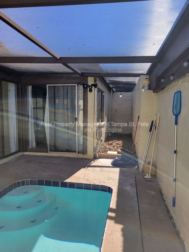 Building Photo - 12231 Magnolia Grove Ln