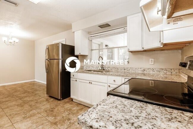 Building Photo - 3 Bedroom Pet-Friendly Home in Port Richey, FL with Main Street Renewal
