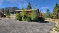 Building Photo - 3 Bedroom Home with Mountain Views Bordering National Forest