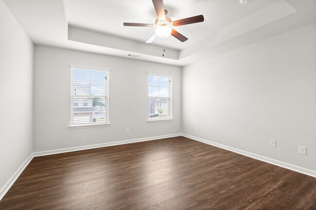 Building Photo - 4 Bed 2.5 Bath home in Gainesville! Retreat at Chicopee