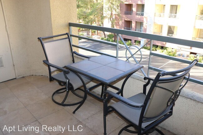 Building Photo - 2 br, 2 bath House - 270 E. Flamingo Rd. 232