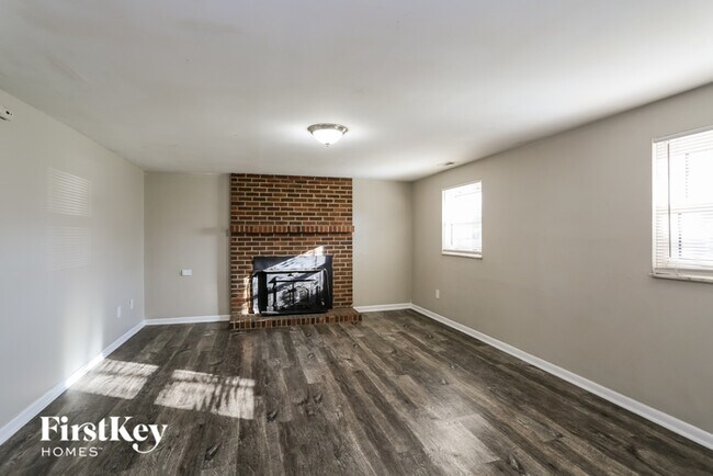 Building Photo - 3468 Simmons Dr