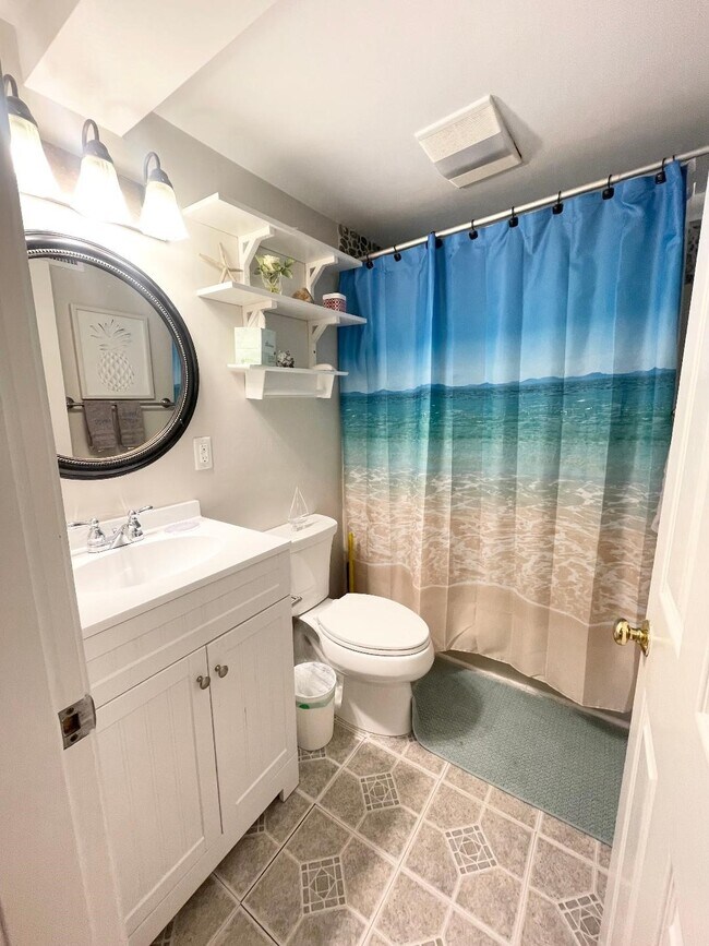 Bathroom - 47 Surfside Rd