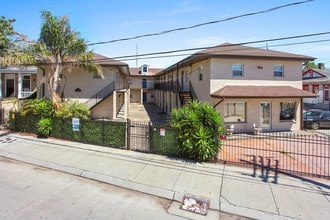 Building Photo - 803 Felicity St