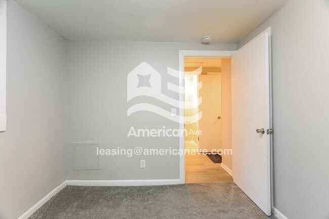 Building Photo - 9716 Westfield Rd