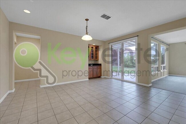 Building Photo - 1444 Eaglesfield Ln