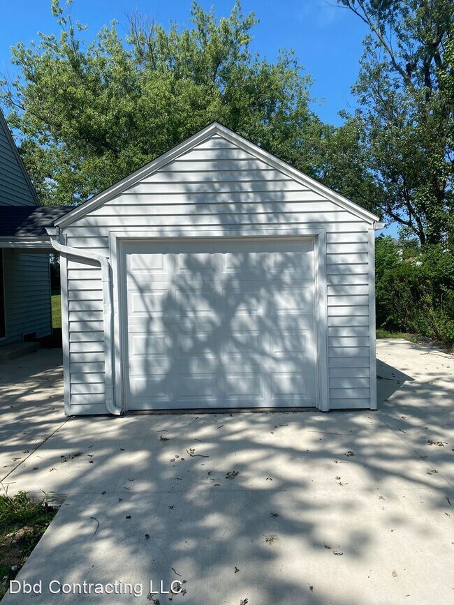 Building Photo - 3 br, 2 bath House - 523 Elnora Drive
