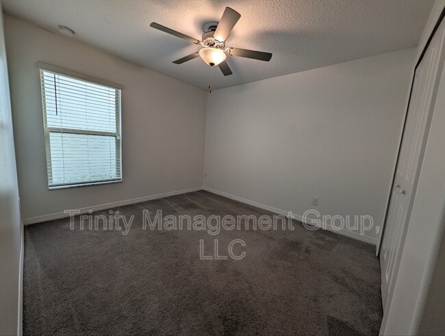 Building Photo - 367 Argyll Dr