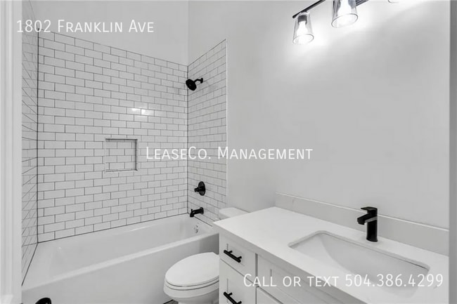 Building Photo - 1802 Franklin Ave