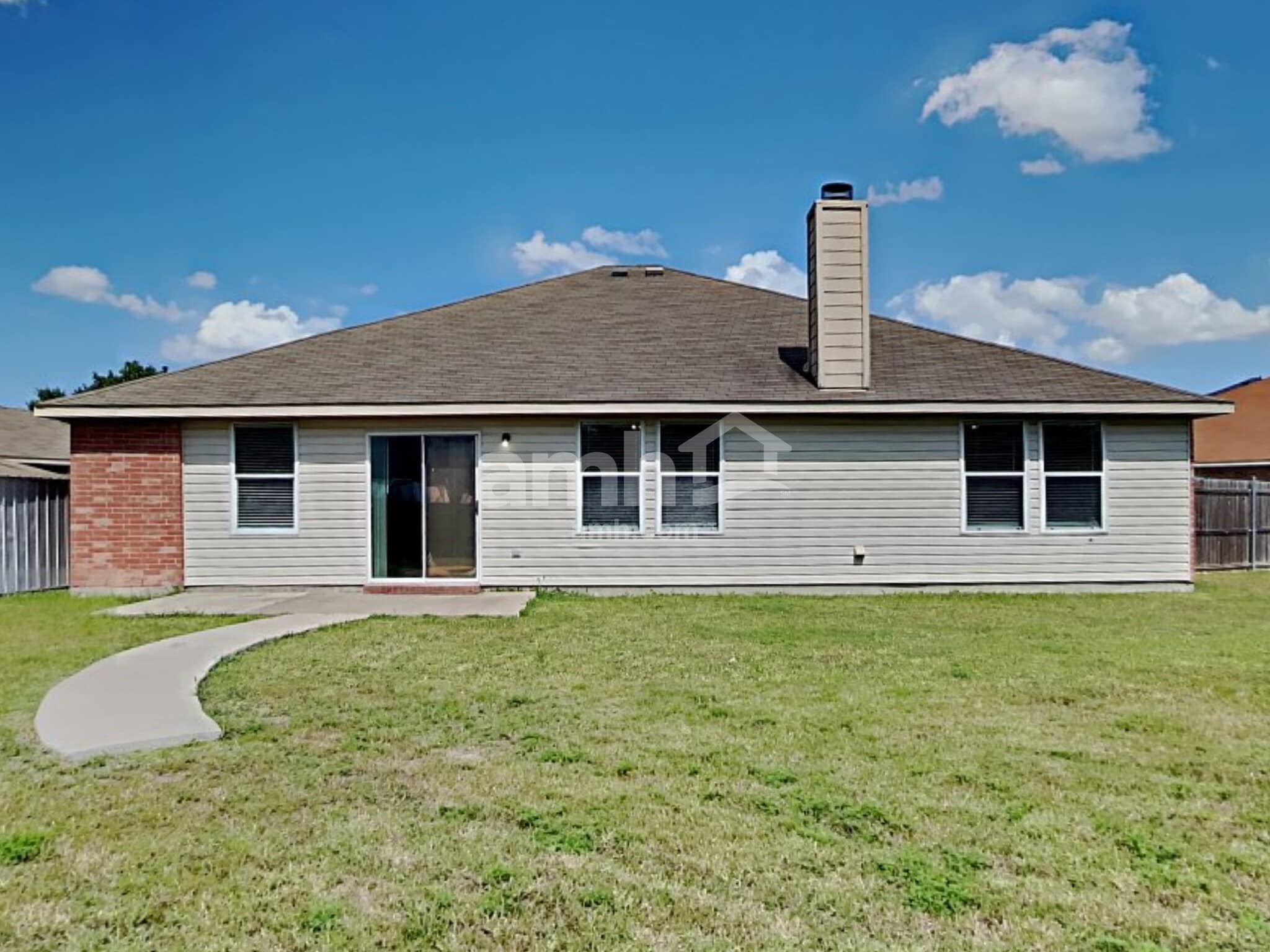 Building Photo - 101 Long Prairie Dr